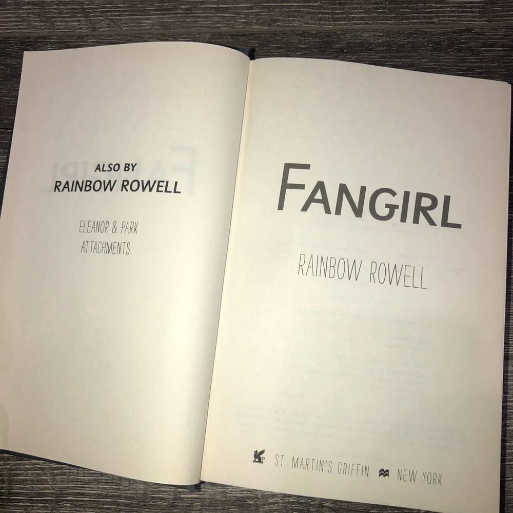 RAINBOW ROWELL Fangirl